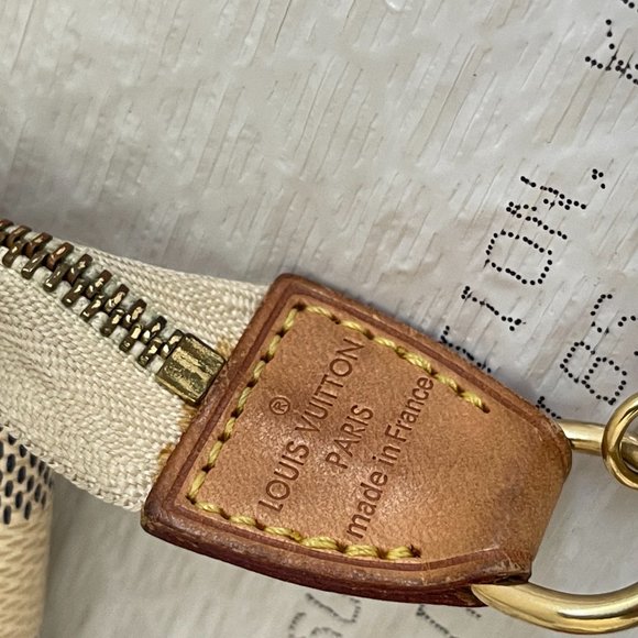LOUIS VUITTON Damier Azur Mini Pochette Accessoires White - Picture 12 of 15